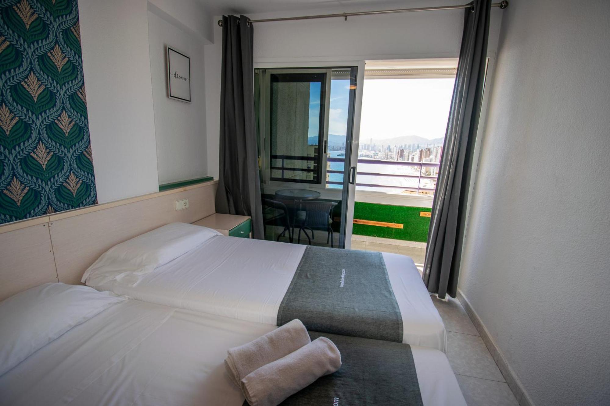 Tropicmar Familiar Levante Beach بينايدورم المظهر الخارجي الصورة